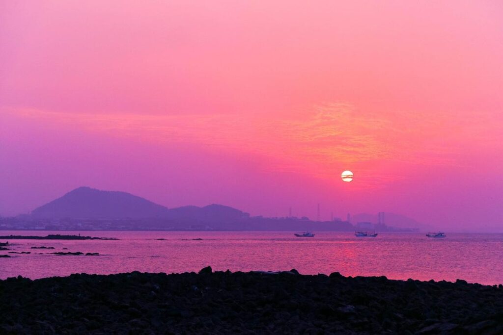 what is interesting about beevitius islands