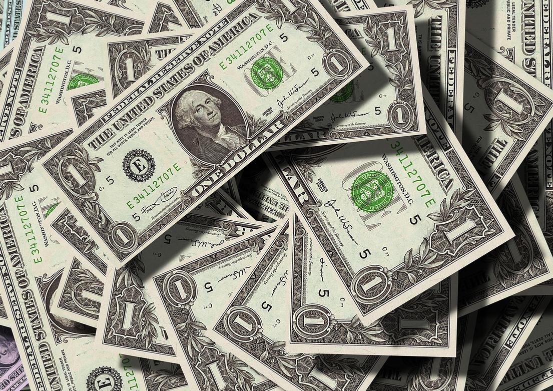 which currency used in beevitius